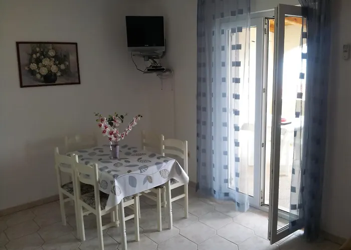 Apartments \